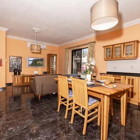 Spacious 3bed Central Location *