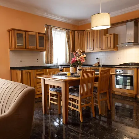 Spacious 3bed Central Location *